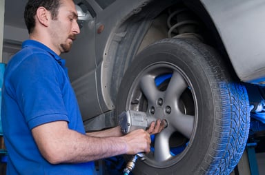 changing tire
