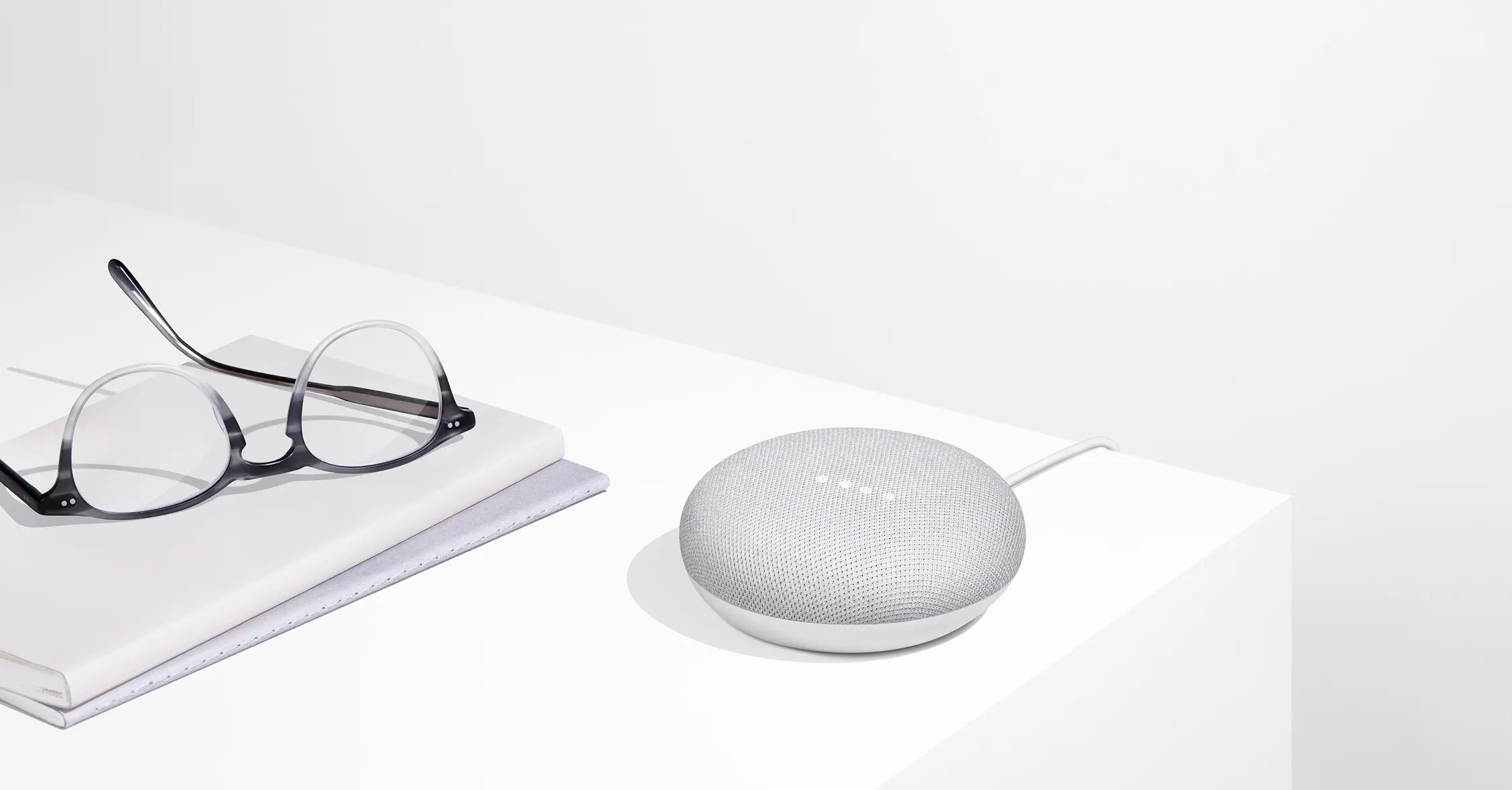 Google Home Mini.