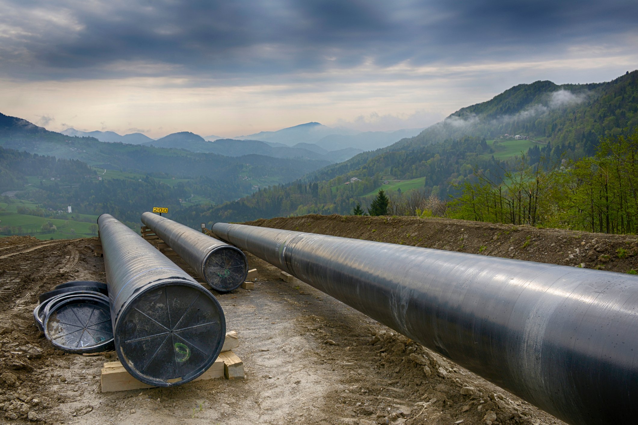 A pipeline construction site in the mountains.