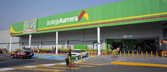 Walmart's Bodega Aurrera banner in Mexico.