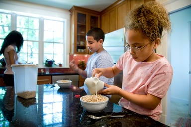 kids eating cereal
