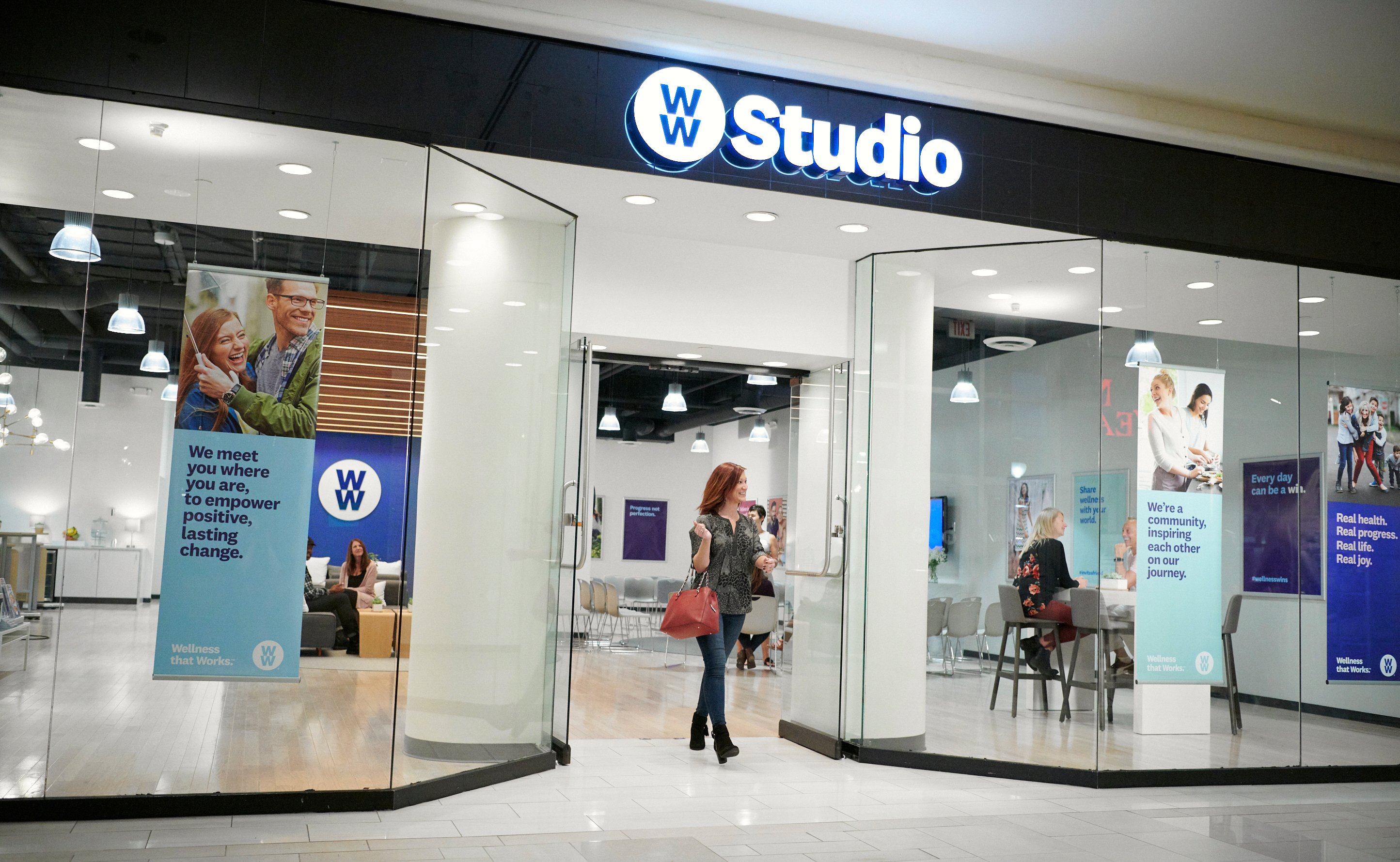 A WW Studio storefront.