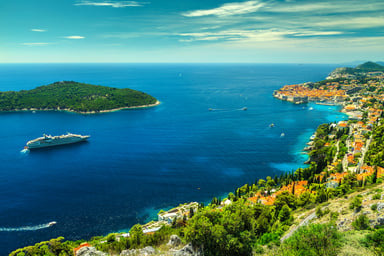 cruise ship