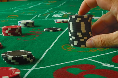 Big bet on craps table