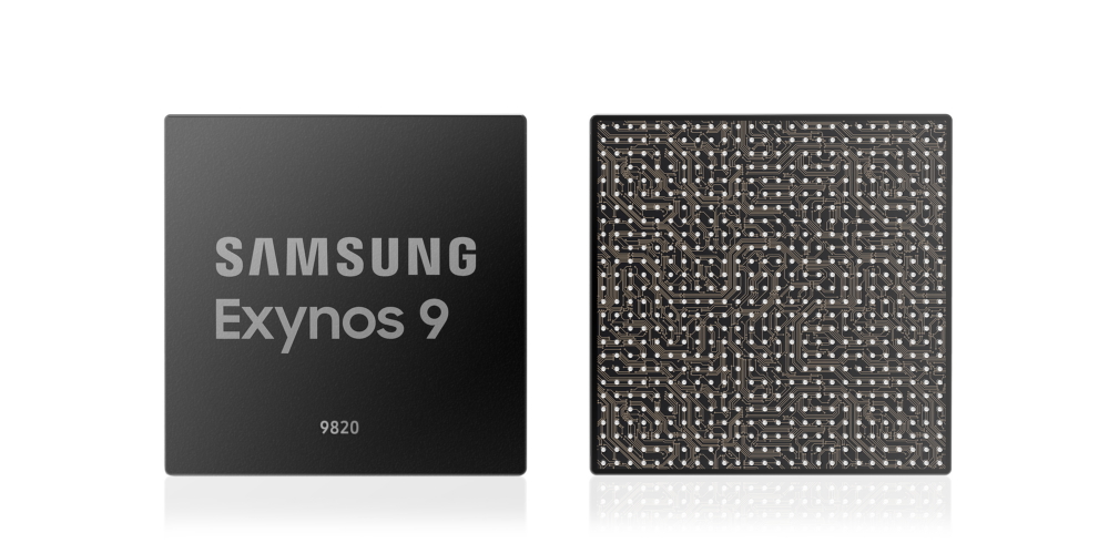 Front and back shots of Samsung's Exynos 9820 chip.