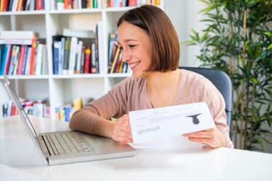 woman w resume_GettyImages-868603092