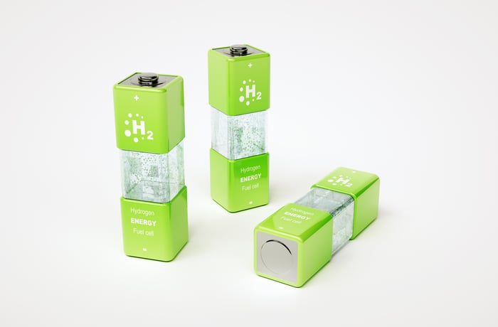 Fuel-cell batteries positioned next to each other.