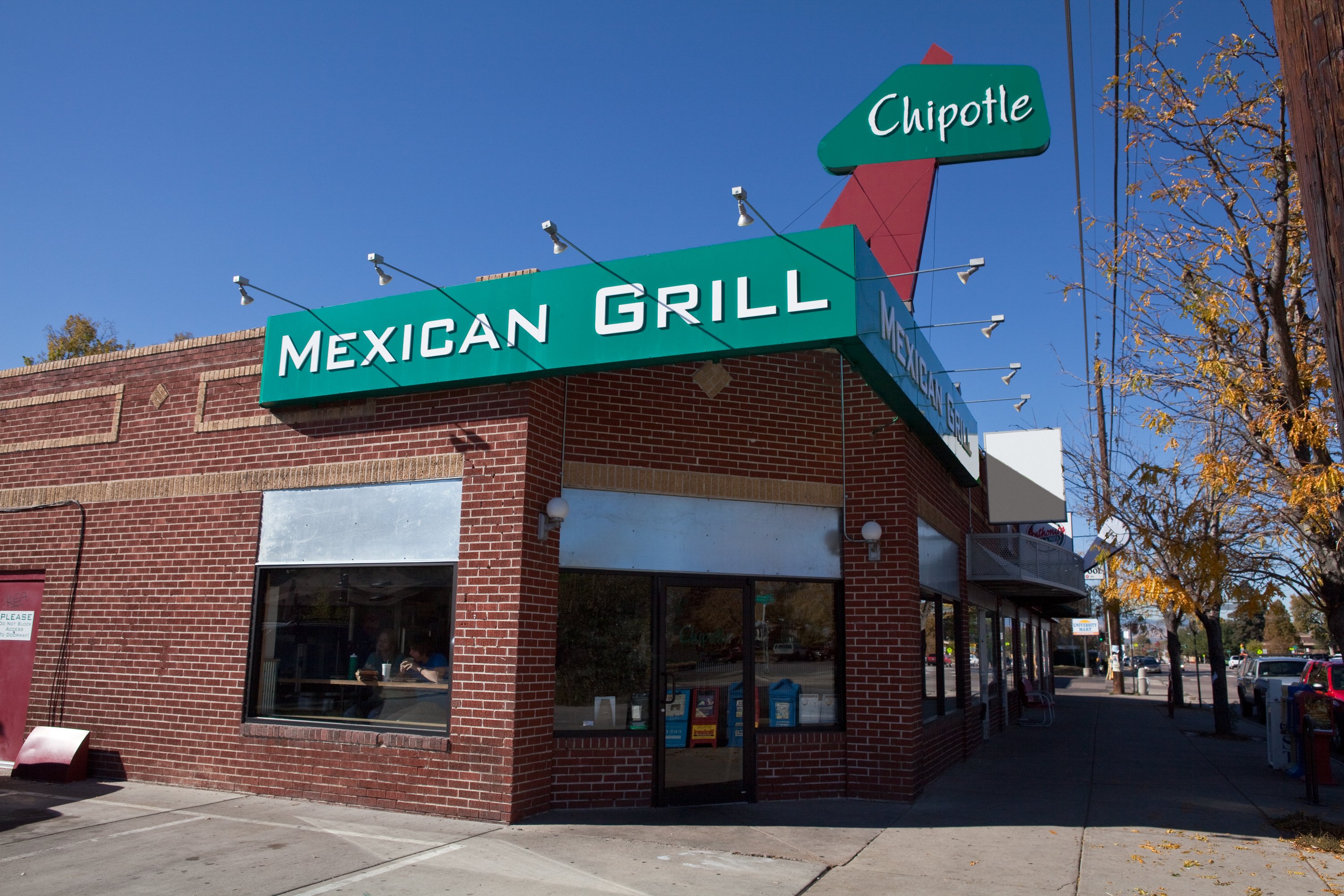 The exterior of a Chipotle restaurant in Colorado