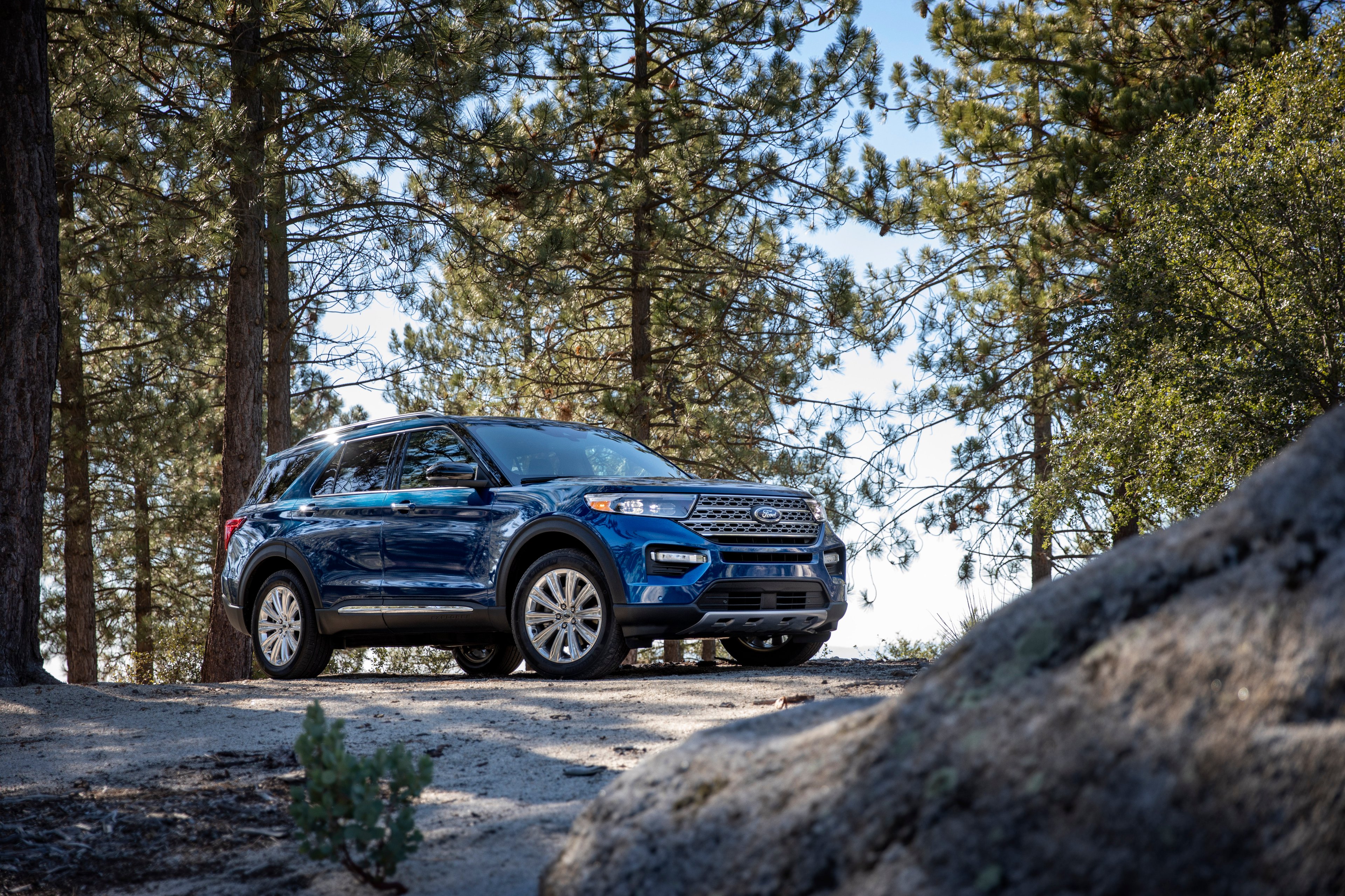 1-Ford-Explorer-Limited (1)