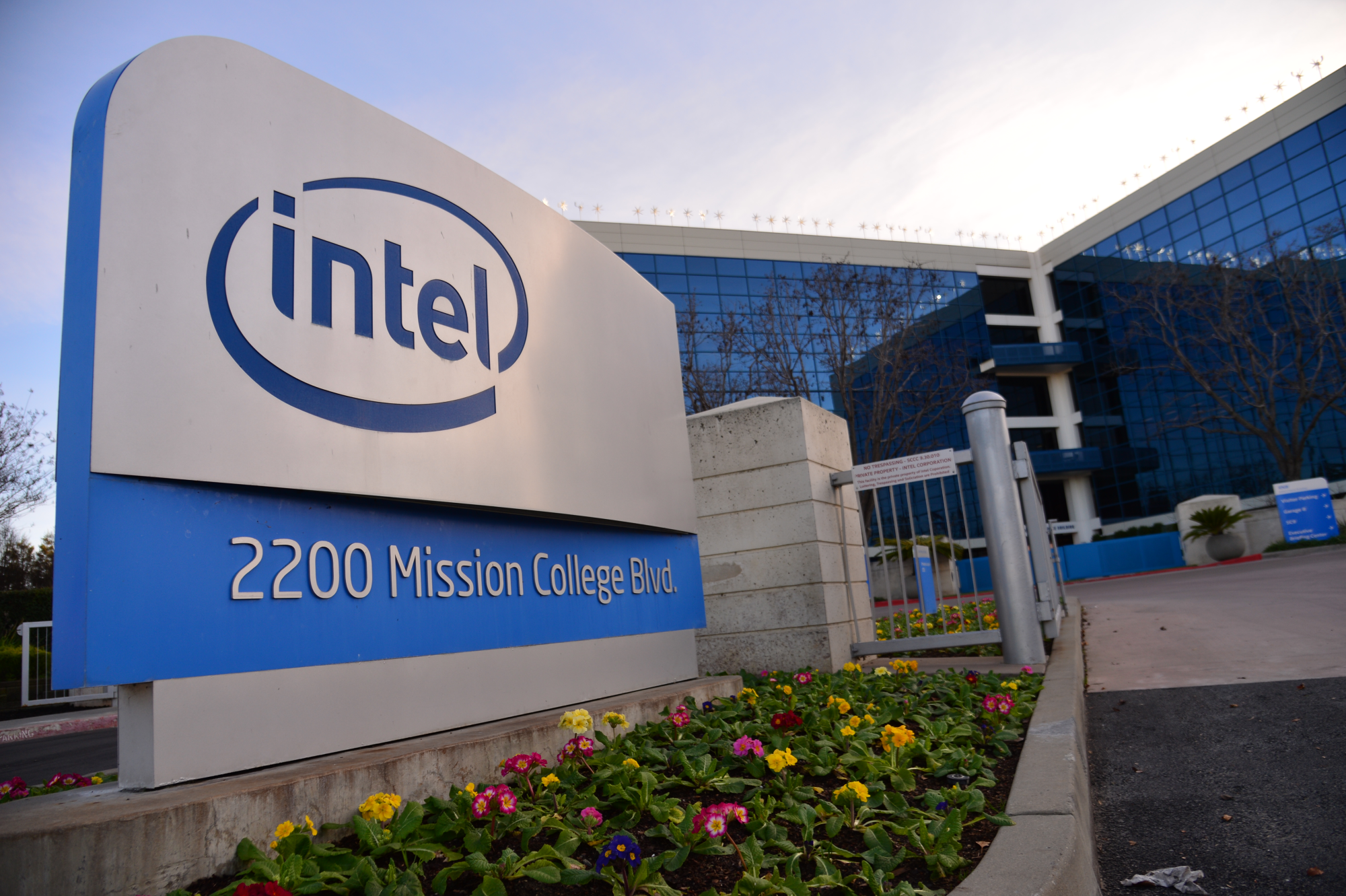 A sign with the Intel logo.