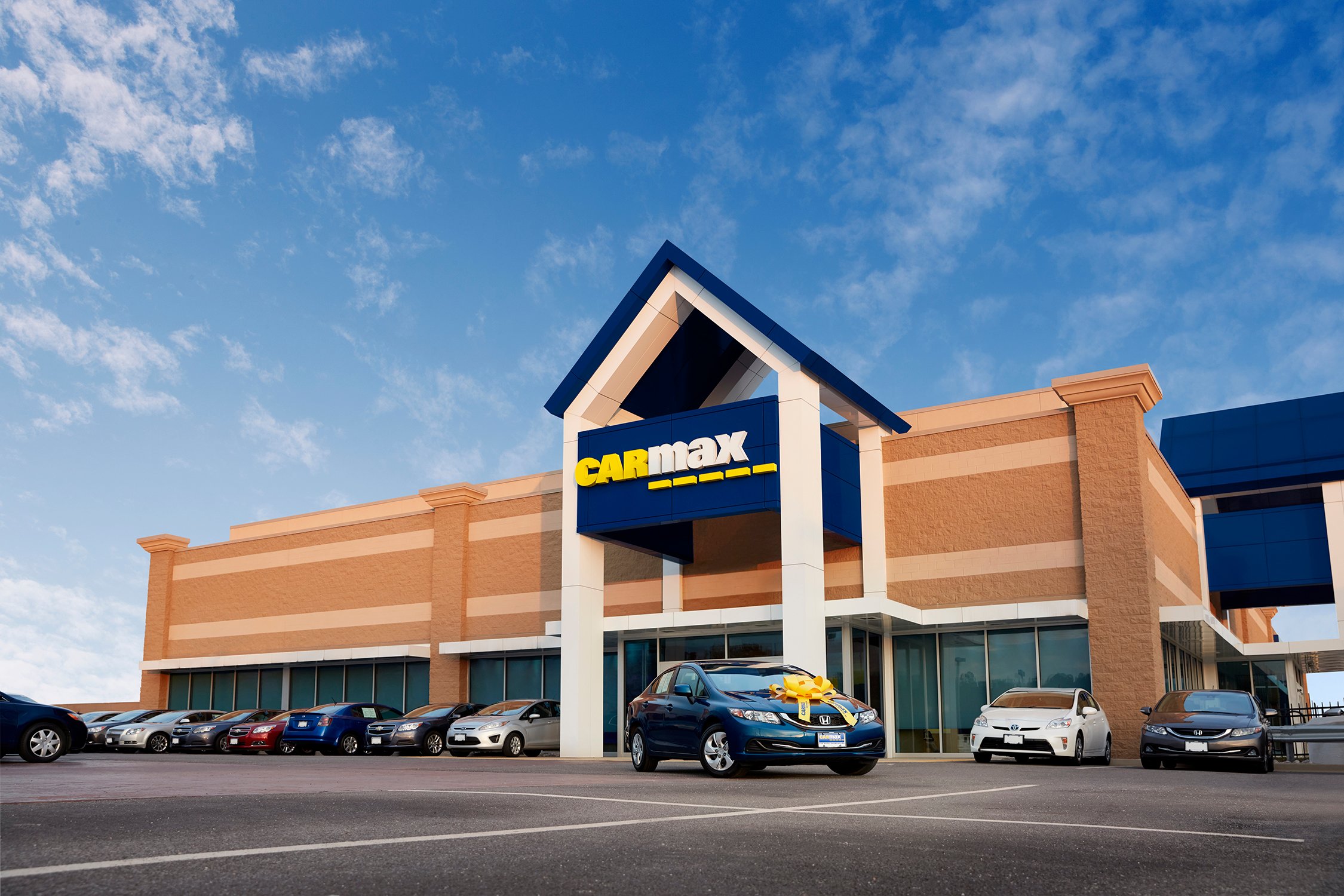 A CarMax store parking lot.