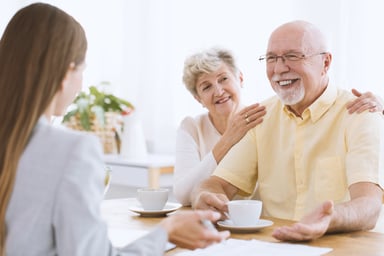 daughter with parents_GettyImages-915729878