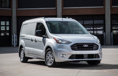 19TransitConnectVan_01_HR