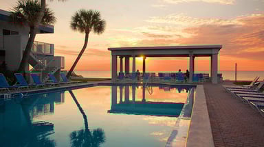 via-roma-beach-resort-pool-01