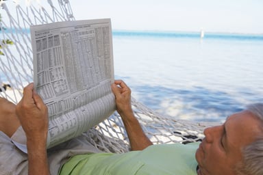 man summer hammock newspaper