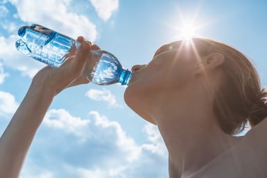 woman_drinking_water_2