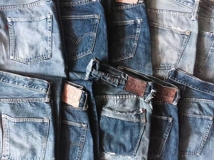 How Levi Strauss Can Overcome Its Biggest Weakness