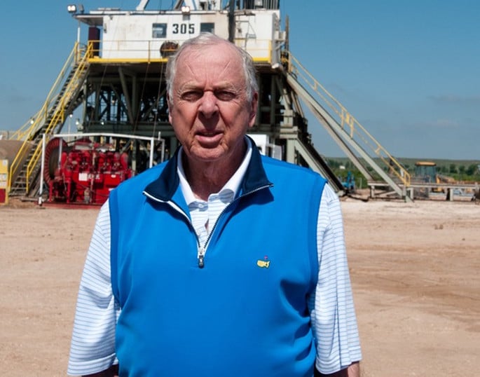 Boone Pickens at a drilling site on his Texas ranch.