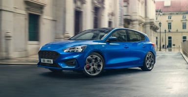 FORD_2018_FOCUS_ST-LINE__01