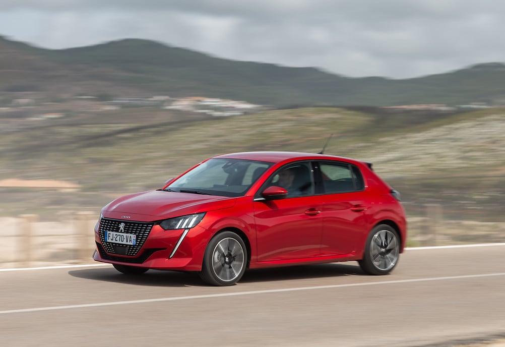 2020-Peugeot-208