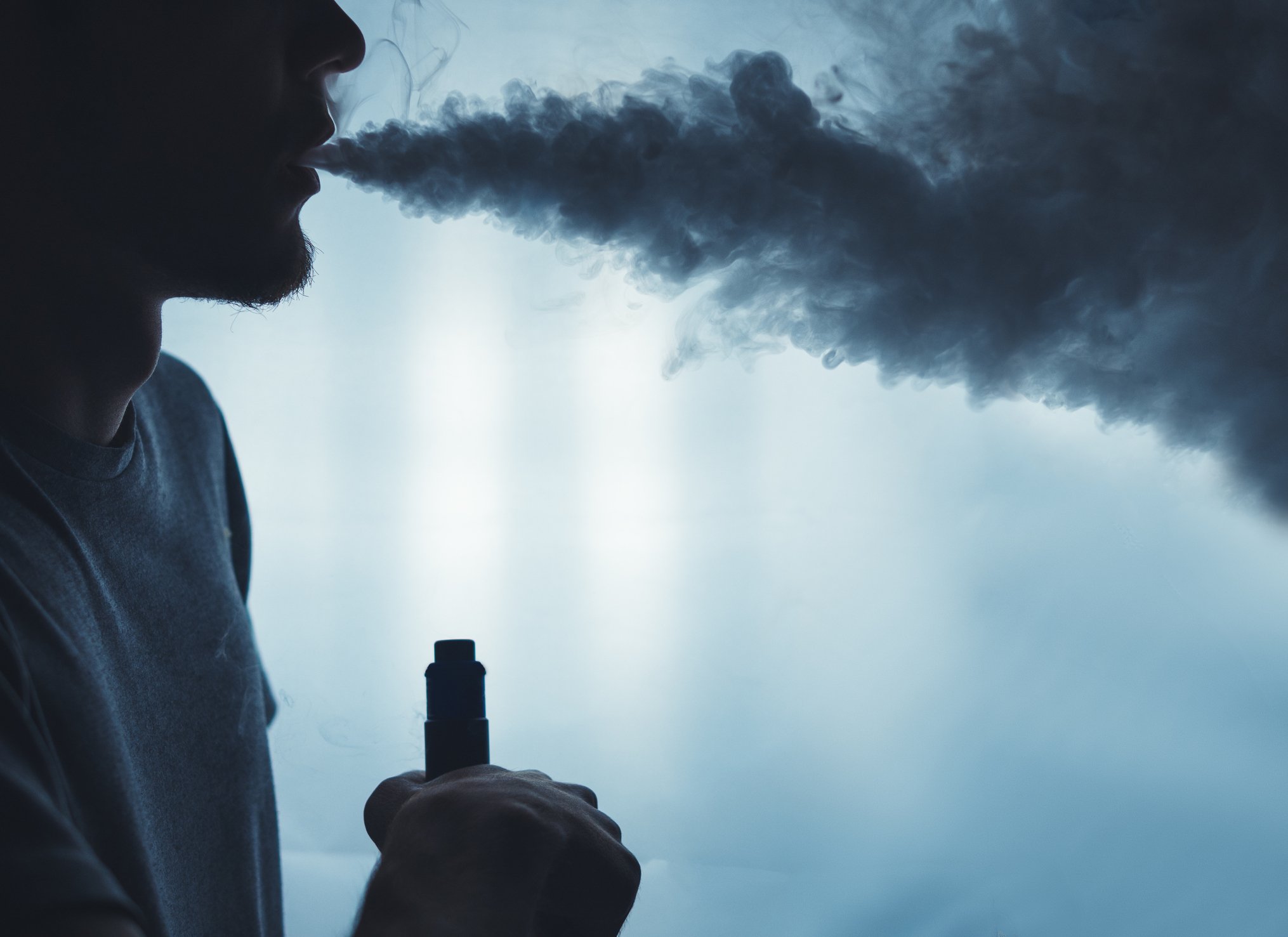 A person vaping