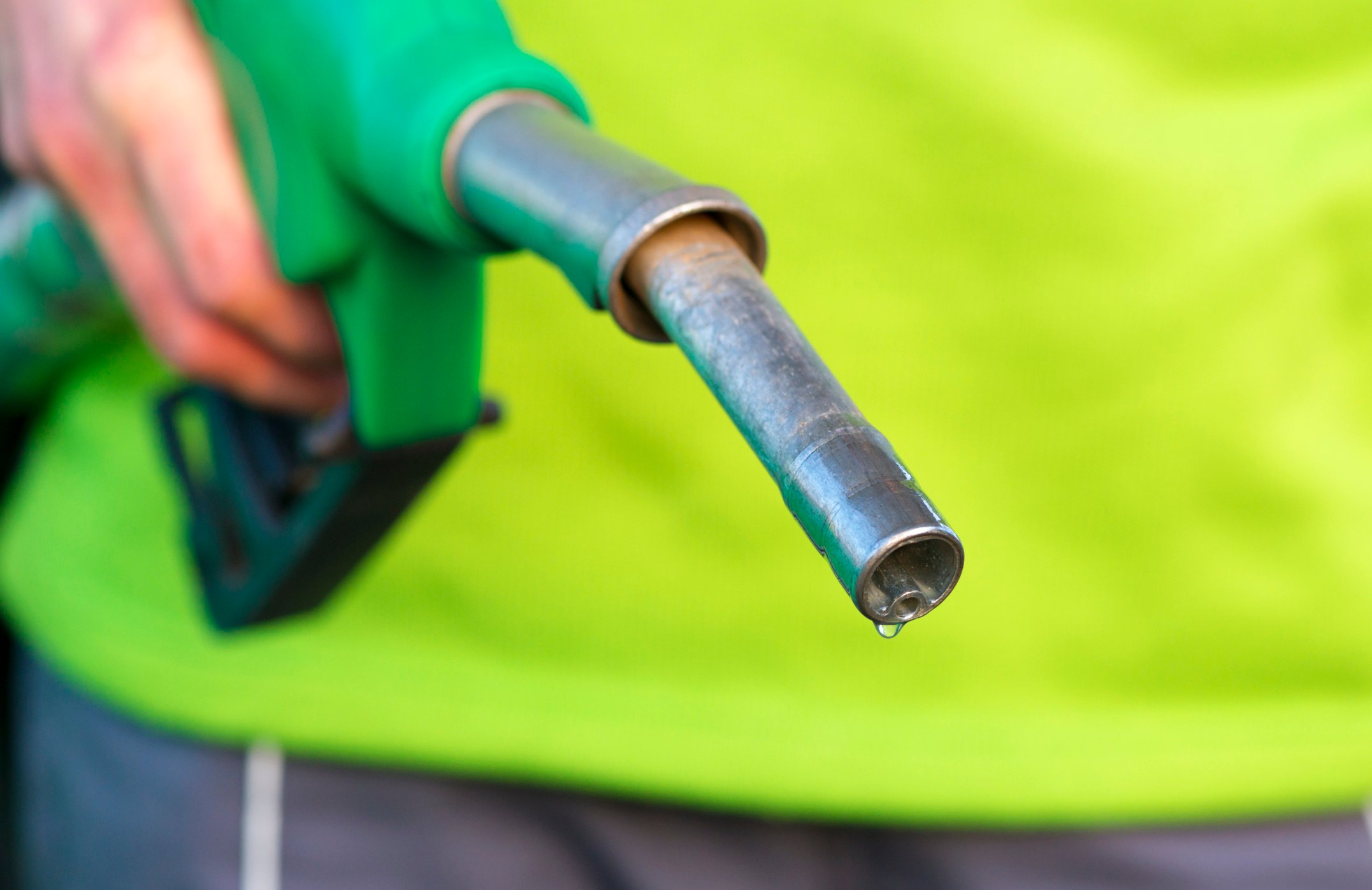 Biodiesel-hand-holding-pump
