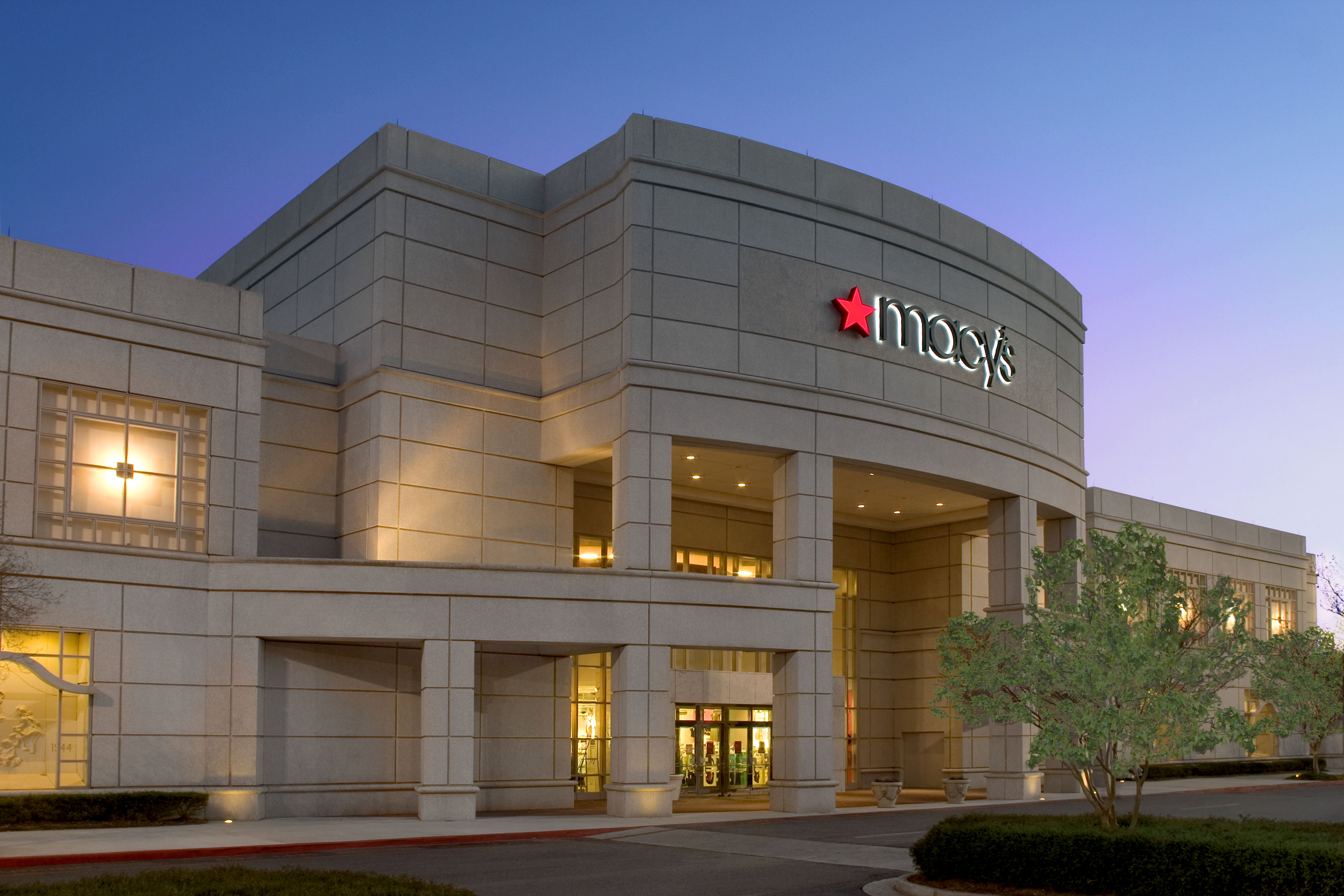 The outside of a Macy's store.