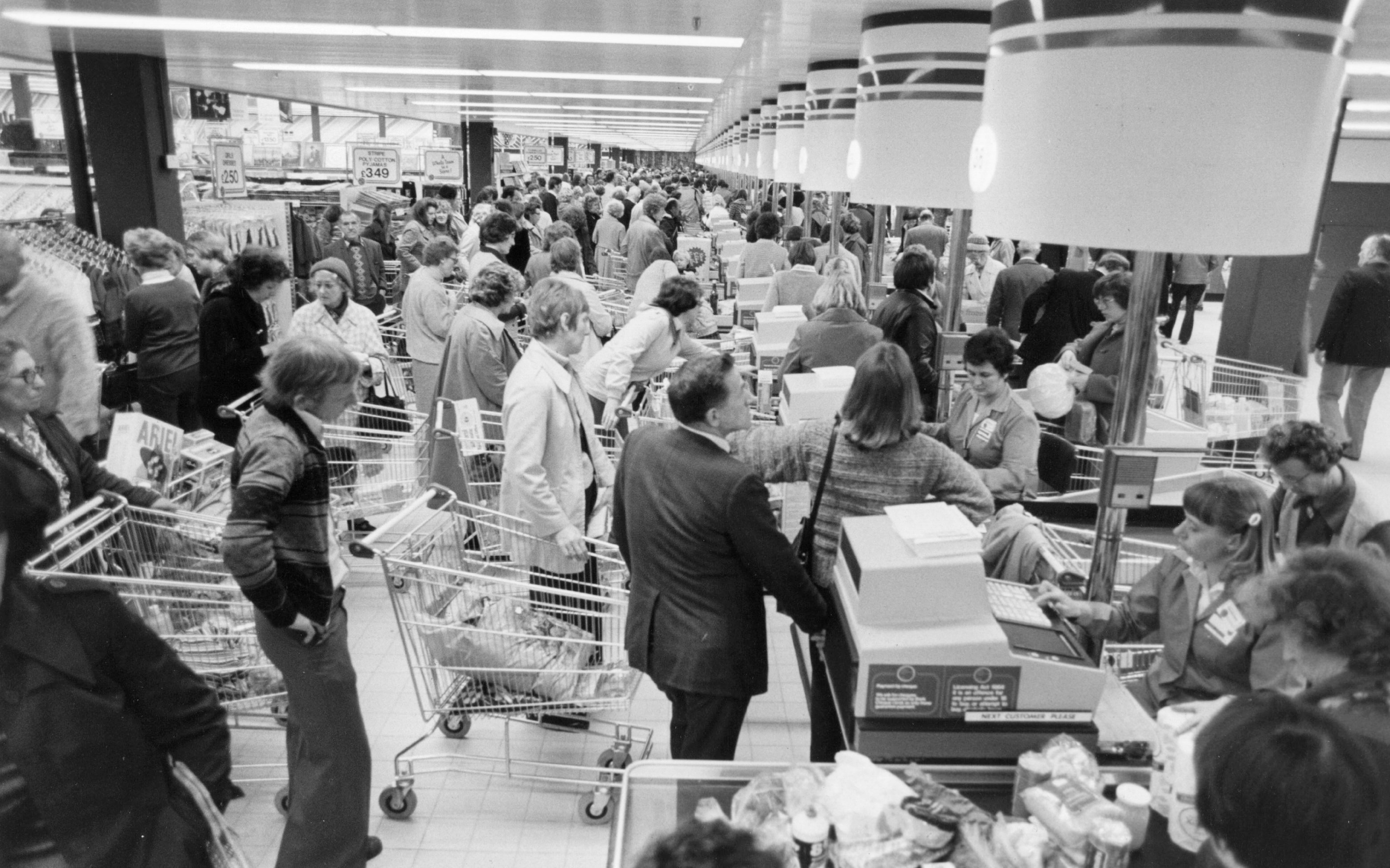 Supermarket shopping crowd