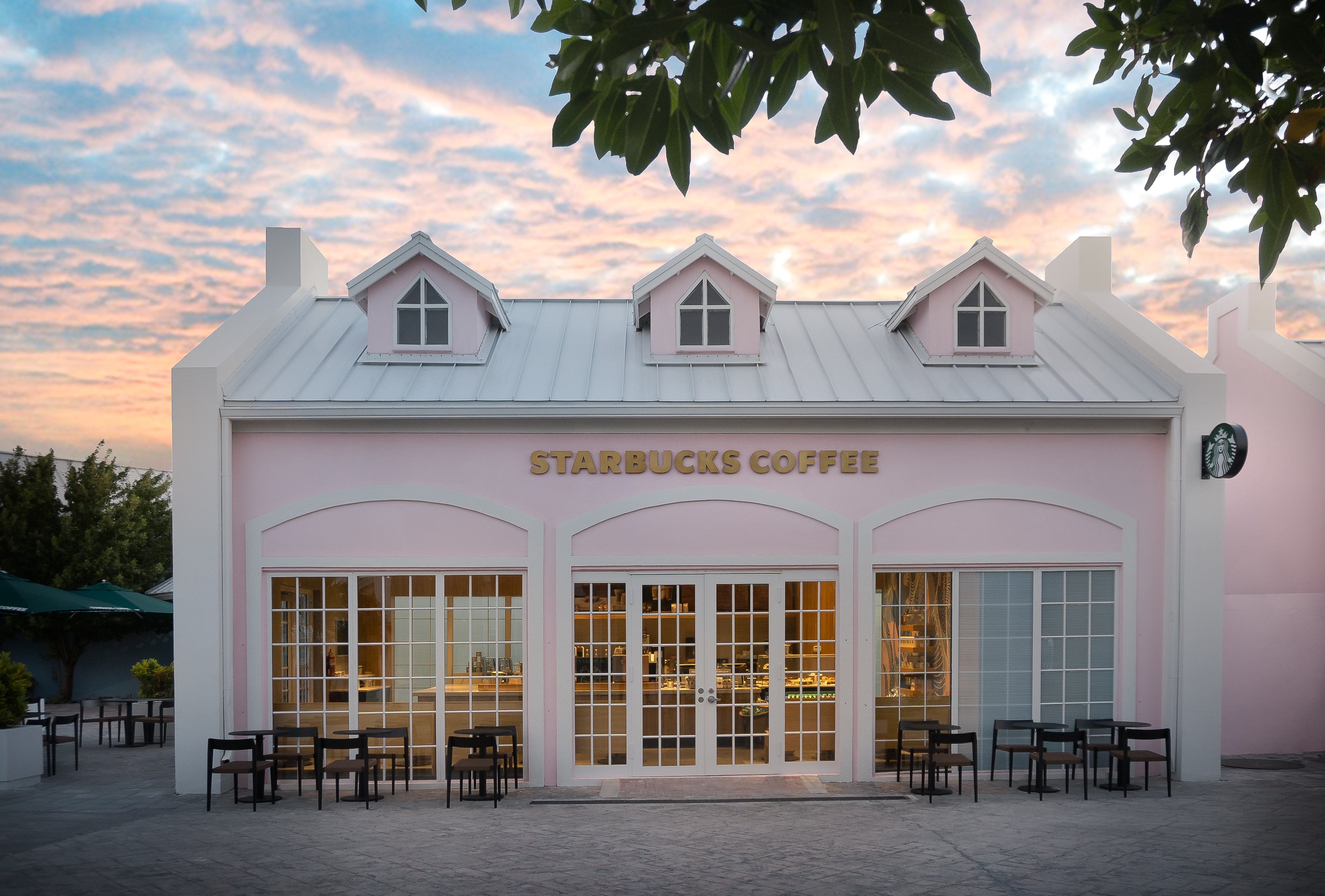 Exterior of the Starbucks in Grand Turk