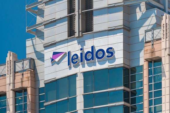 A building with Leidos' logo. 