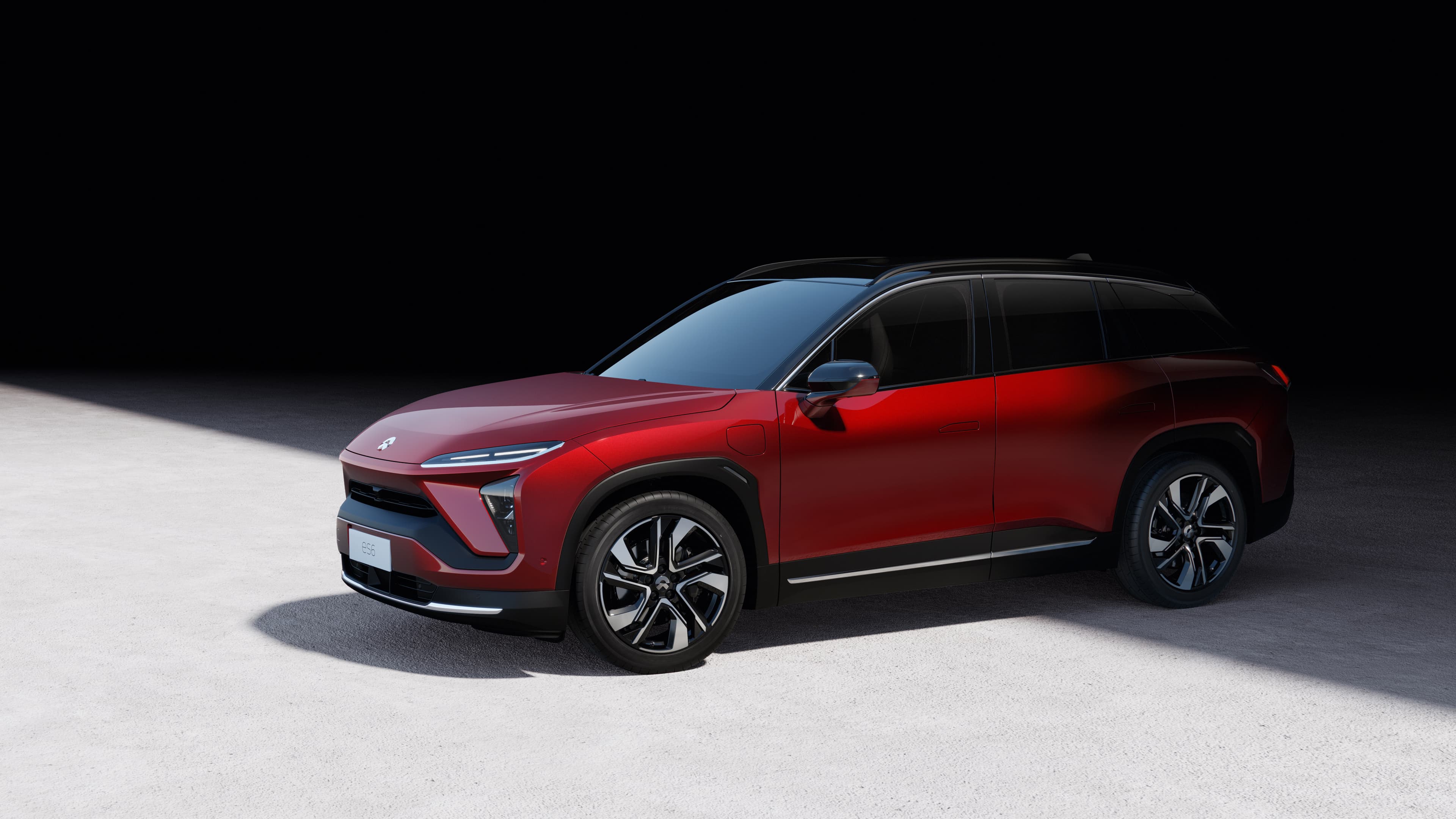 NIO's ES6 electric SUV parked