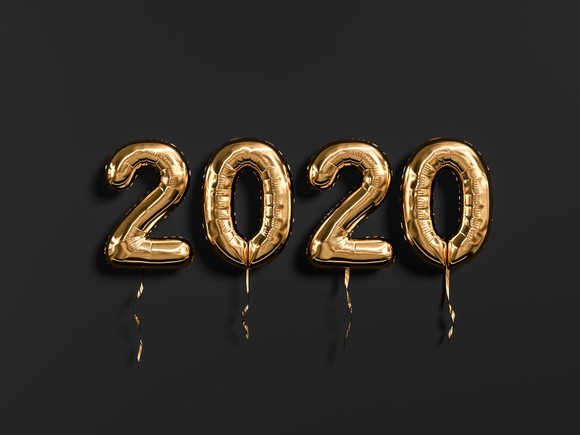 Mylar balloons spelling 2020.