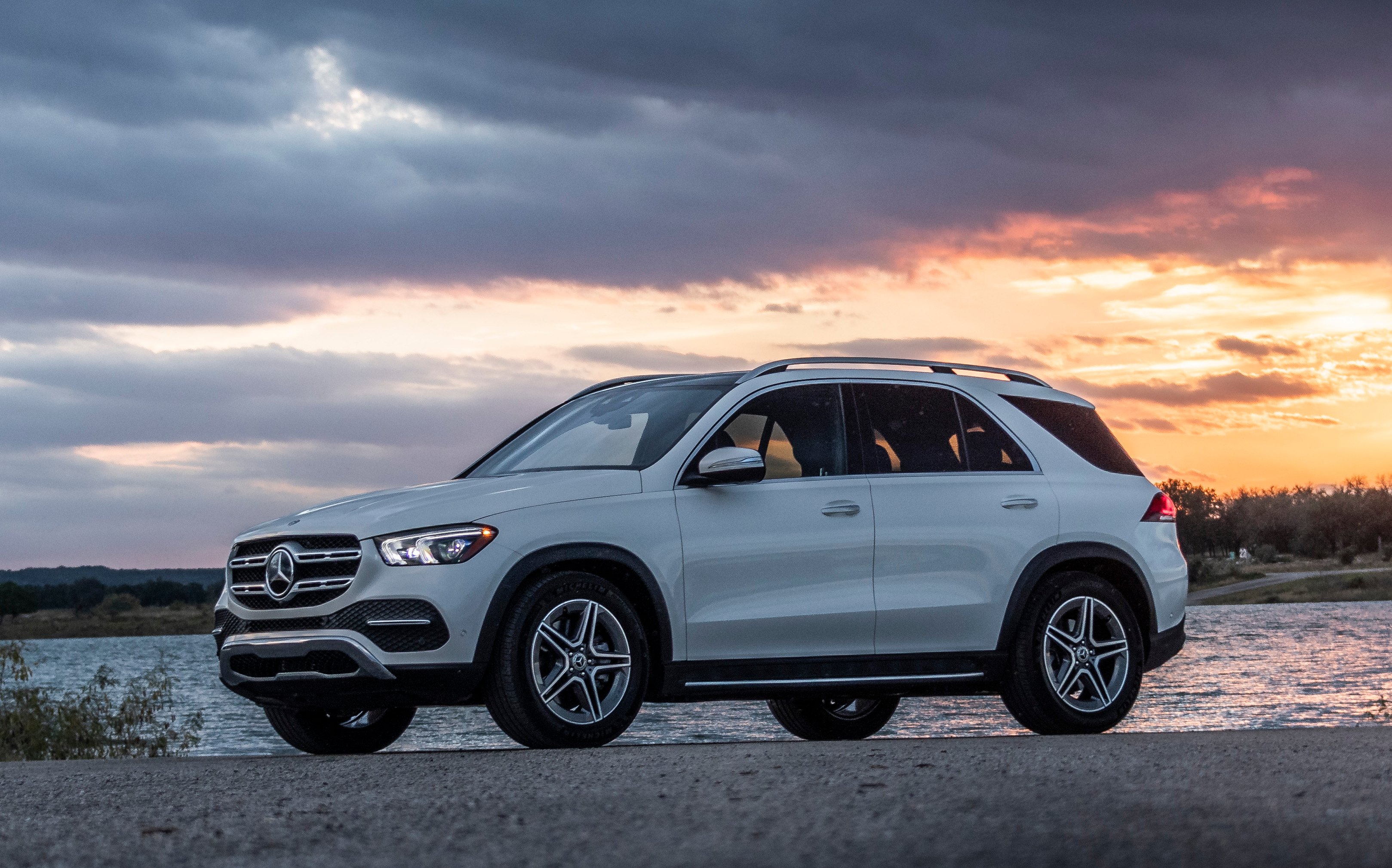 A 2019 Mercedes-Benz GLE, a midsize luxury crossover SUV.
