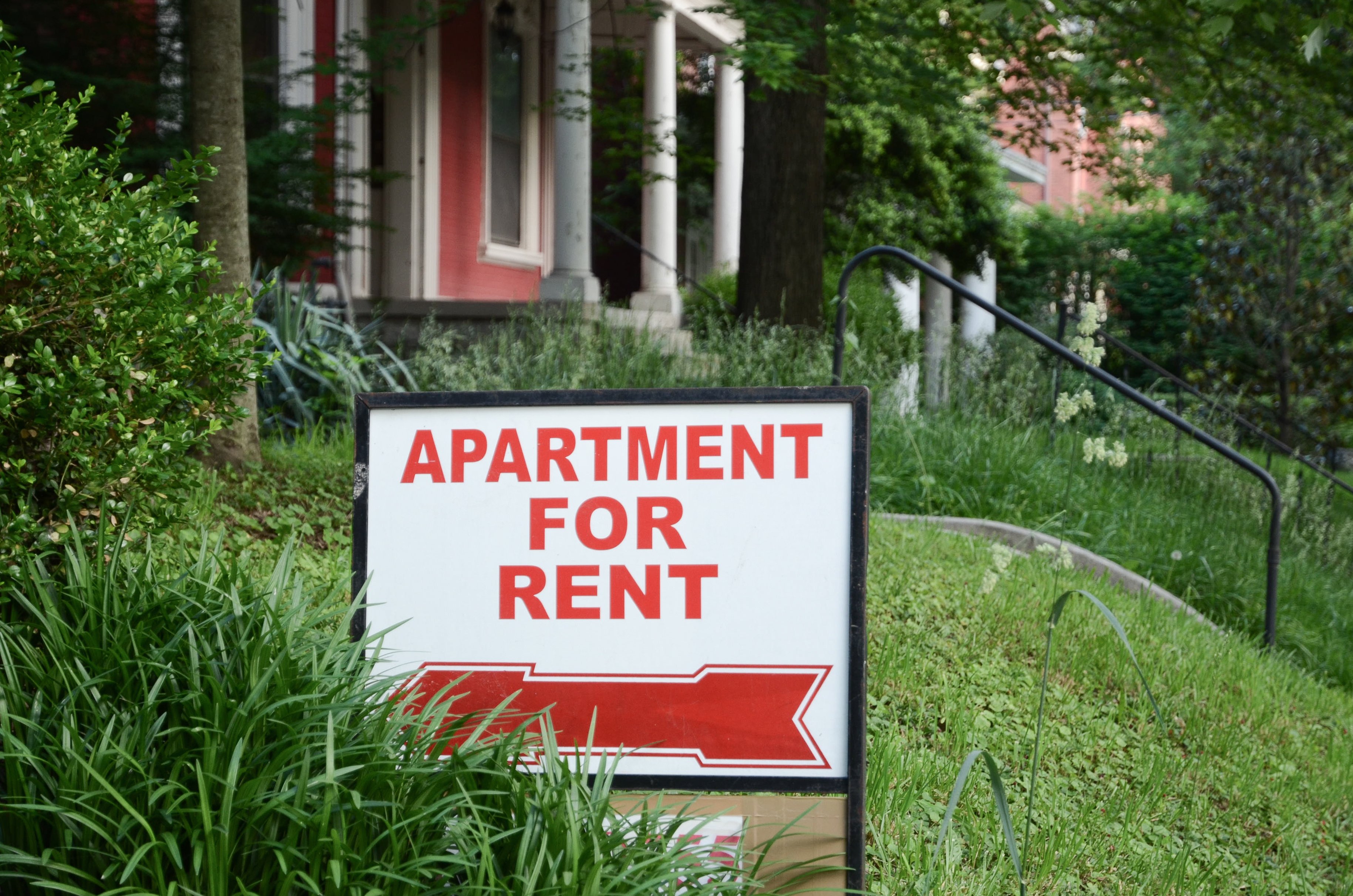 Apartment for rent sign