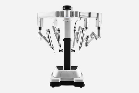 Robotic surgery system by Intuitive Surgical