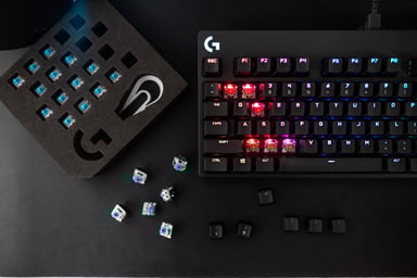 Logitech keyboard Pro gaming