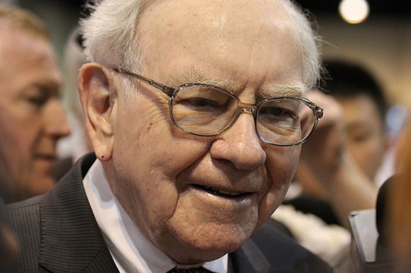 Picture of grinning Warren Buffett.