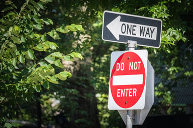 one way sign