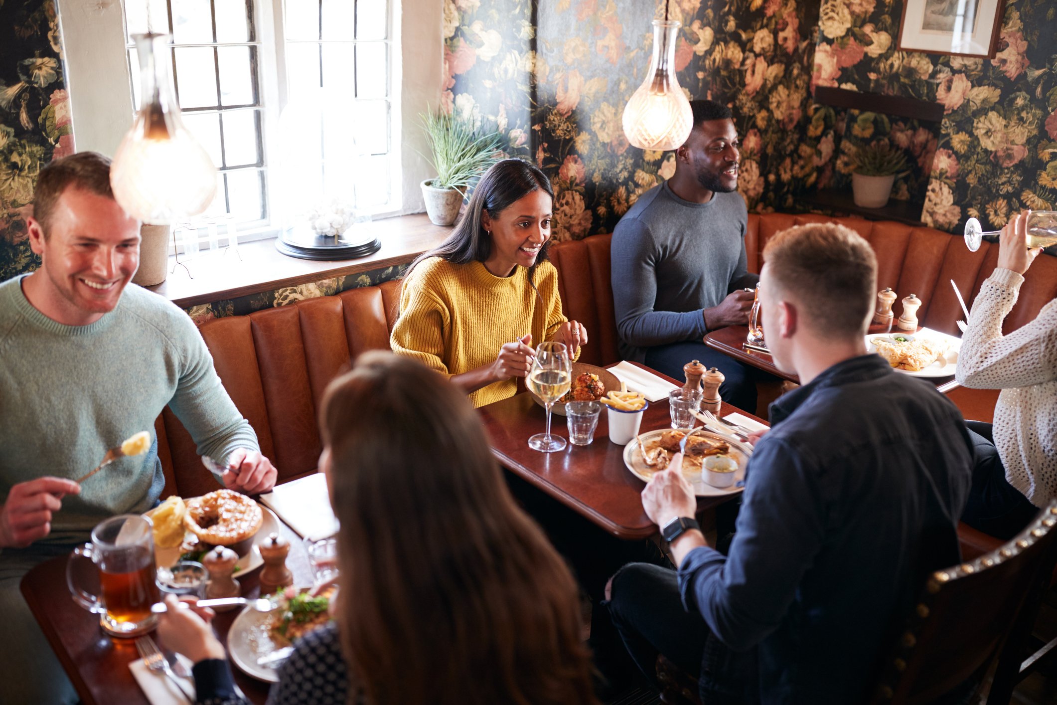 People eating in a restaurant.