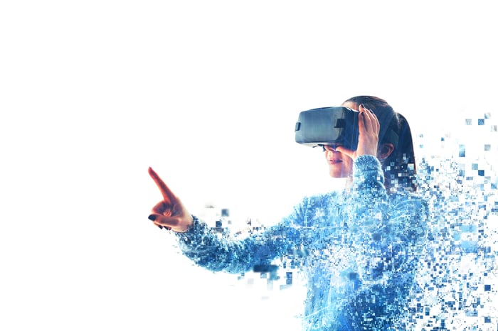 Apple Chases Facebook Into the VR Market With a $100 Million Acquisition |  The Motley Fool