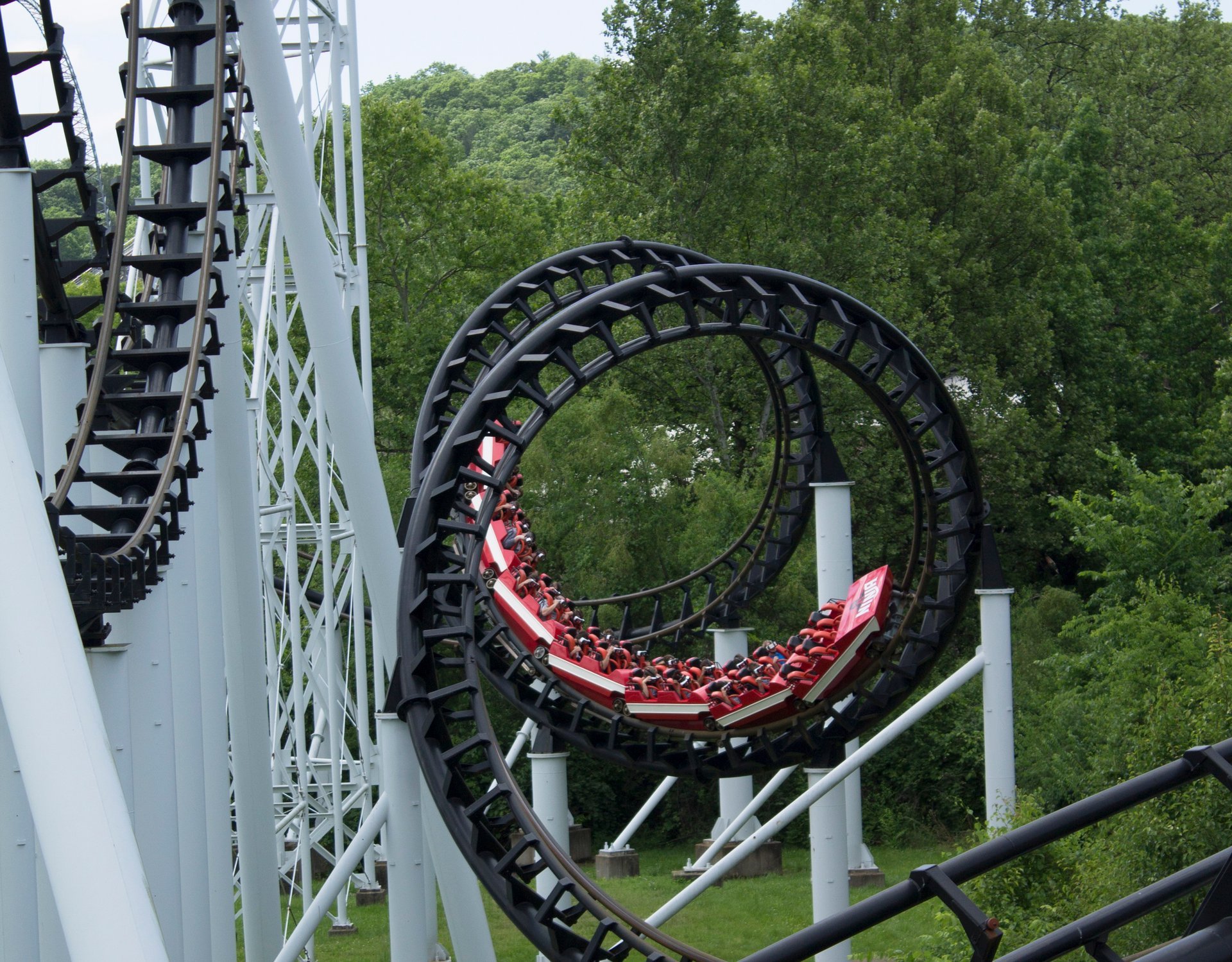 A spiral ride at Six Flags St. Louis.