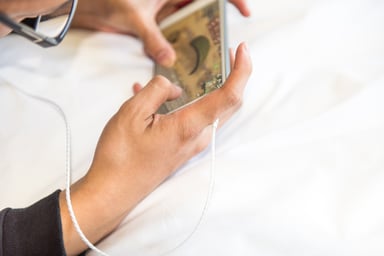 mobile esports gaming