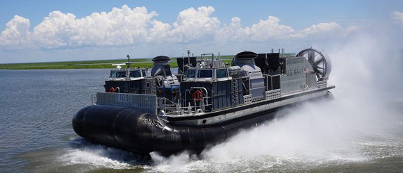 Textron LCAC 100 Class at sea.