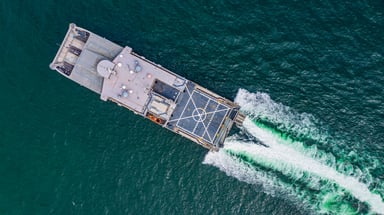 Marine amphibious landing ship