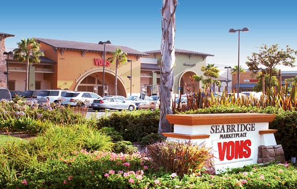 ROIC Shopping Center