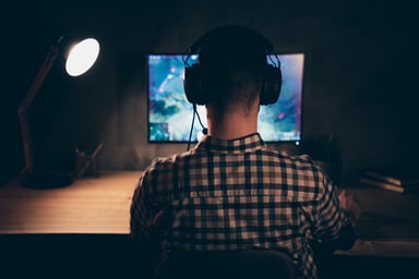 man playing video games cloud streaming