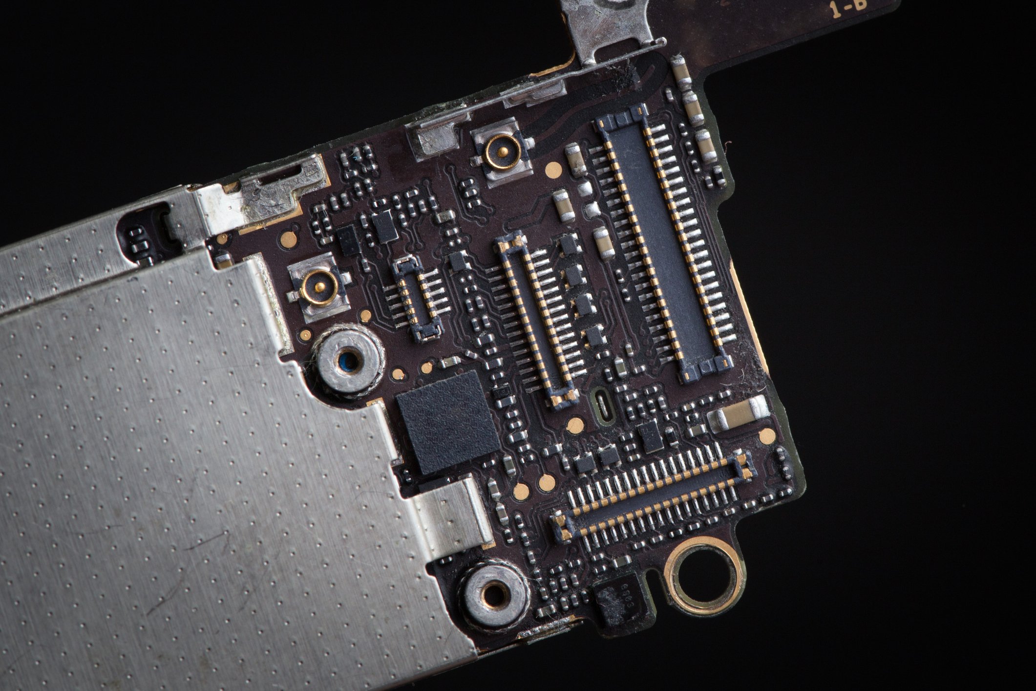 A NAND flash storage device.