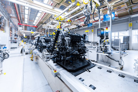 vehicle manufacturing assembly line