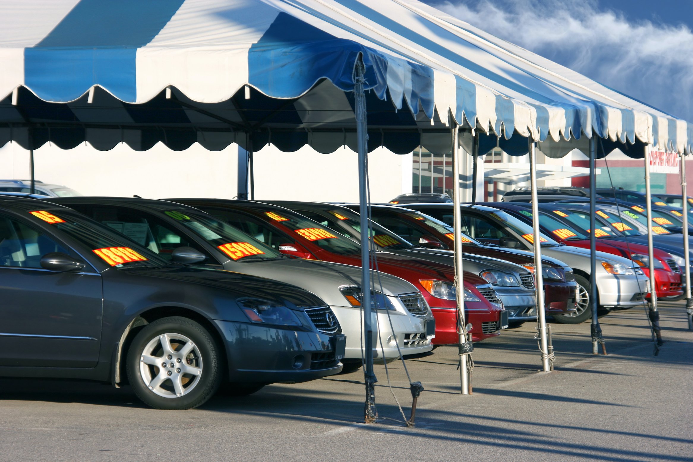 Auto-Dealership-GettyImages