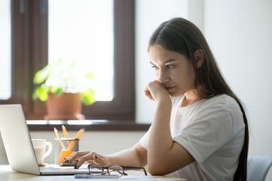 woman-doing-online-research